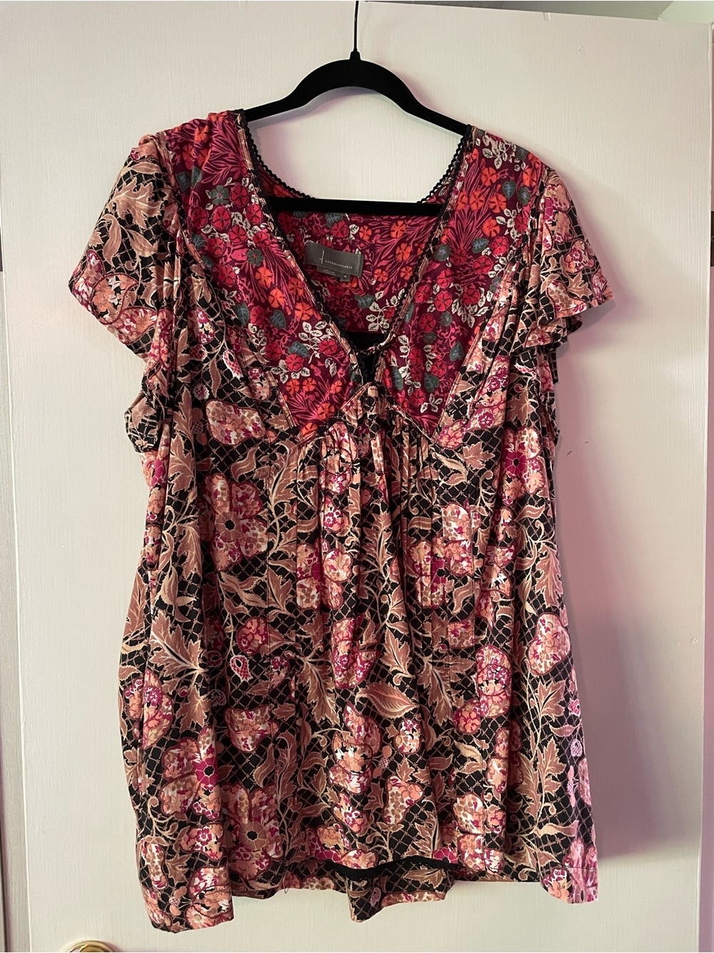 Anthropologie Floral Tunic in Black, Pink, Cream